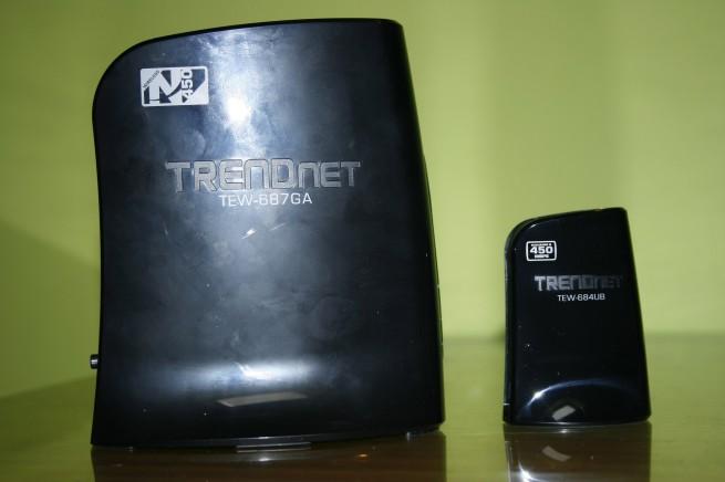 Comparativa de tamaño del TRENDnet TEW-684UB