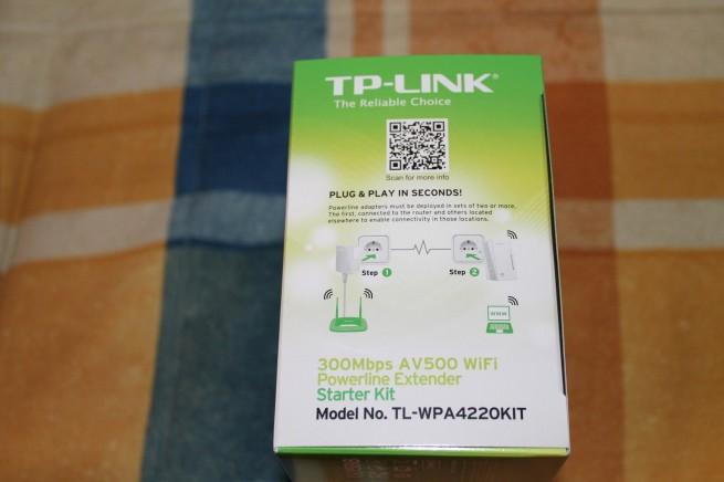 Lateral del embalaje de los TP-Link TL-WPA4220KIT