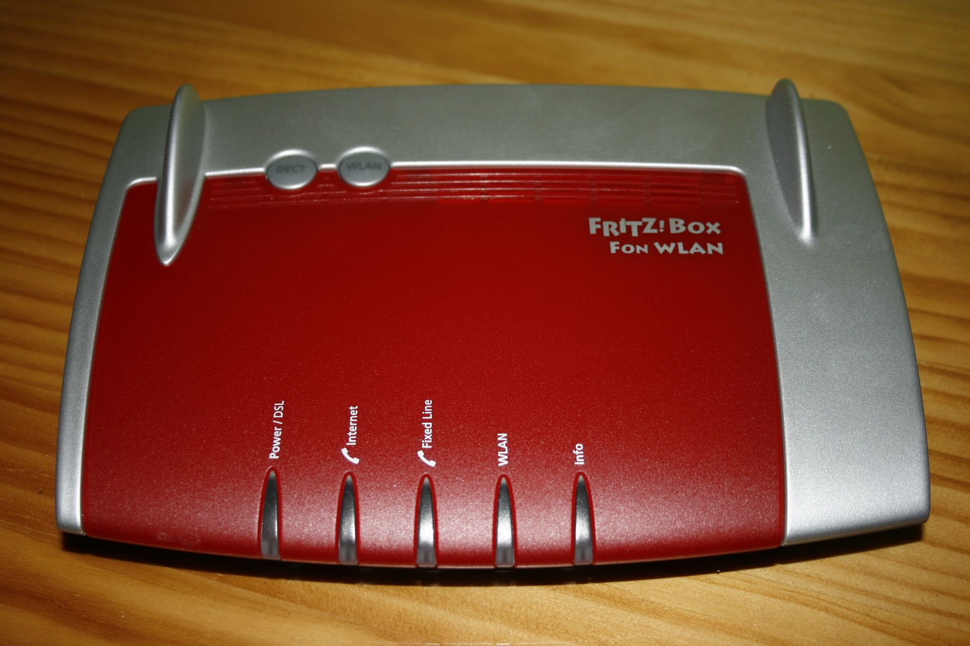 FRITZ!Box Fon WLAN 7360: Análisis de este router Wi-Fi N, VoIP y USB