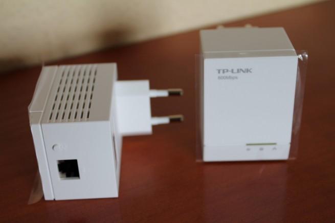 Detalle del frontal de los dispositivos TP-Link TL-PA6010KIT