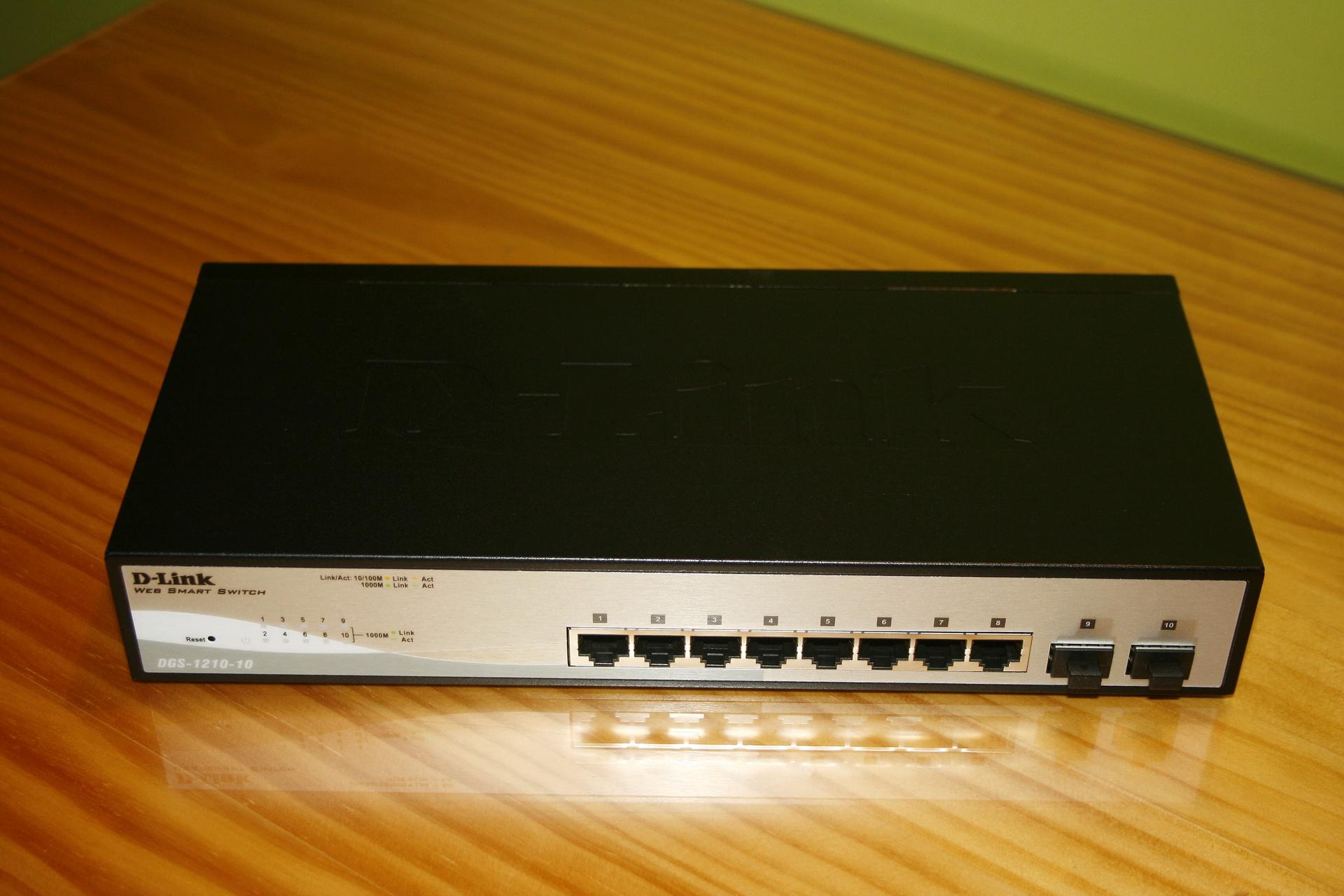Frontal del switch gestionable D-Link DGS-1210-10