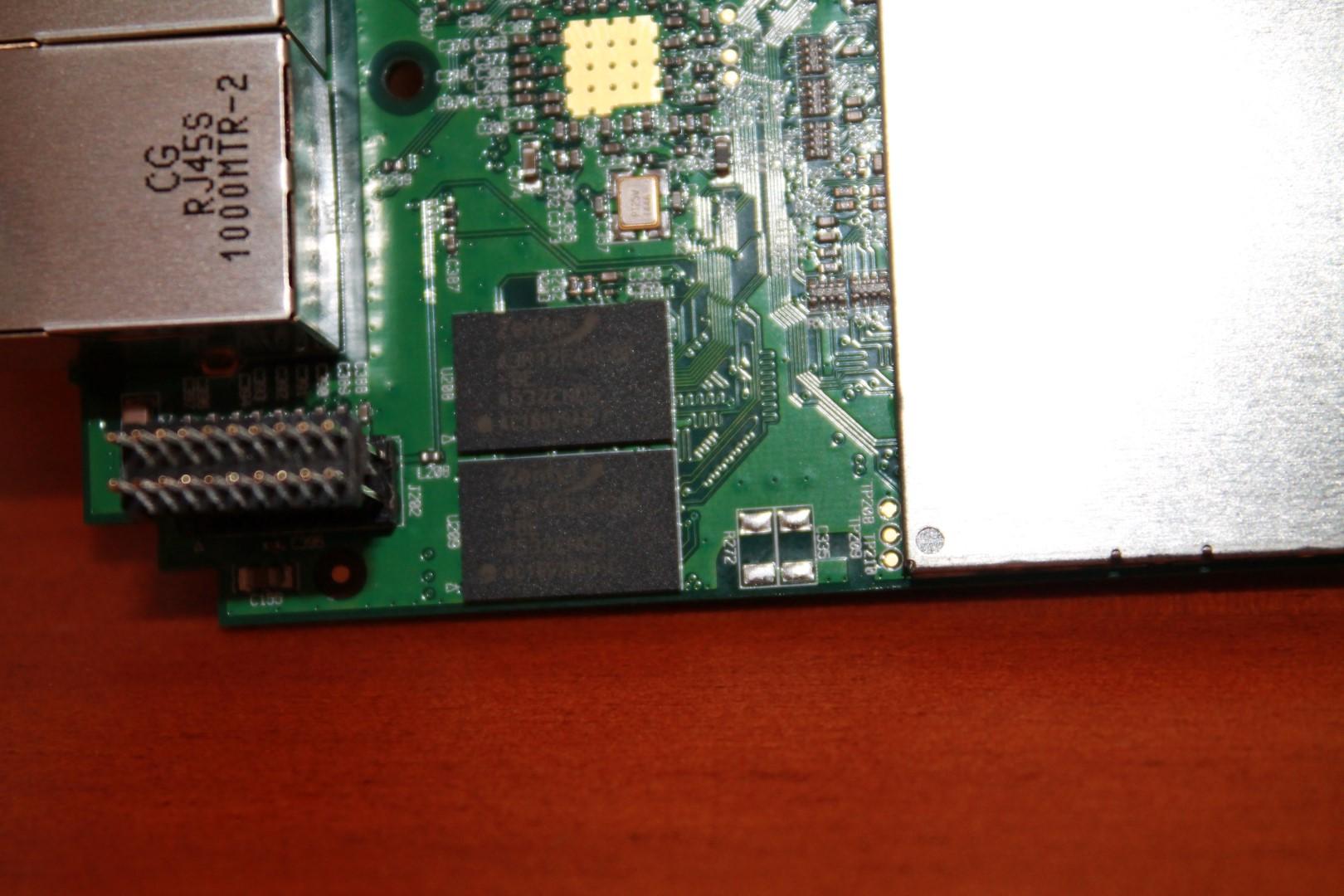 Memoria RAM Zentel del PLC supletorio de los devolo dLAN 1200+ Wi-Fi AC