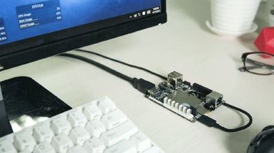LattePanda conectado a un monitor