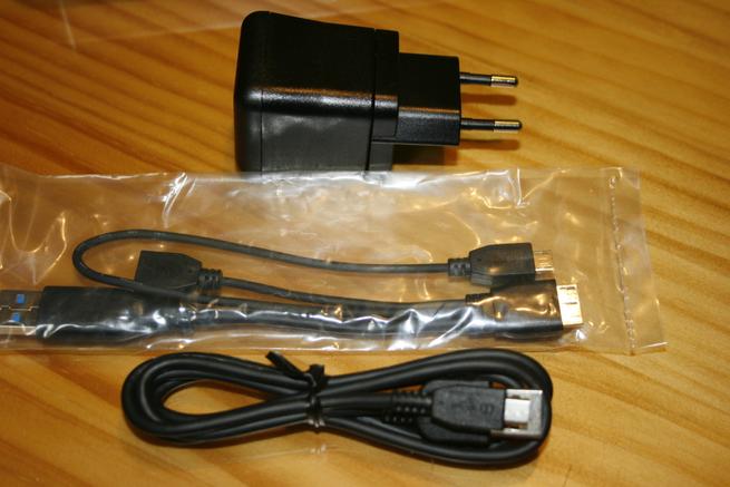 Cables de conexión del Nextcloud Box
