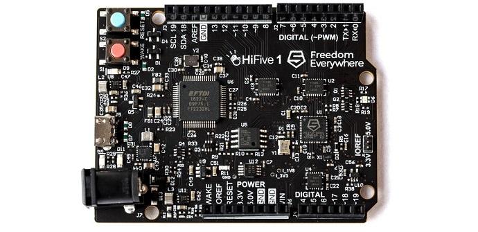HiFive1 primera placa open source compatible con arduino