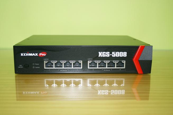 Puertos 10Gigabit del switch Edimax XGS-5008
