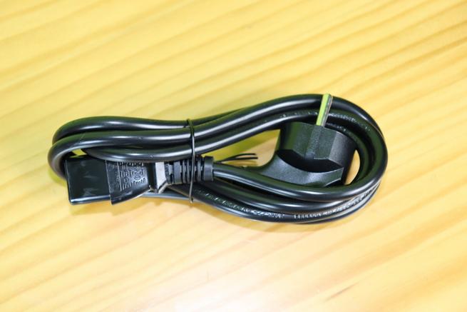 Cable de alimentación del switch gestionable Edimax GS-5208PLG