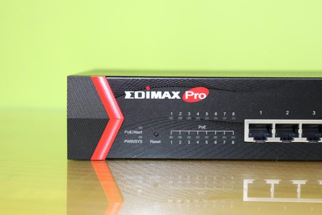 LEDs de estado del switch gestionable Edimax GS-5208PLG