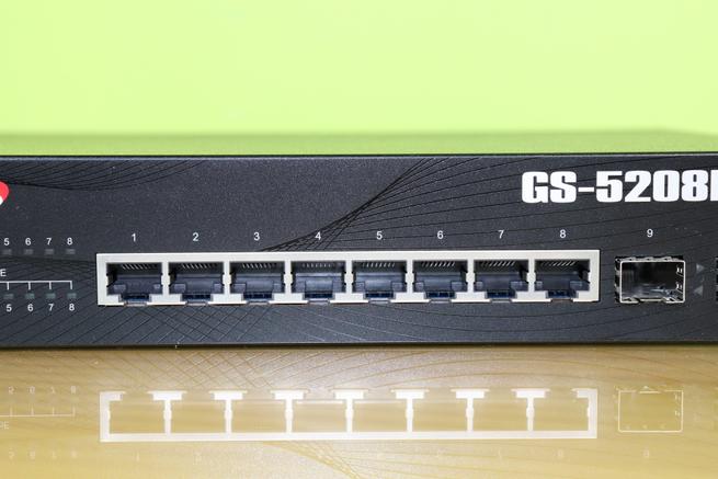 Puertos Gigabit Ethernet con PoE+ del switch Edimax GS-5208PLG