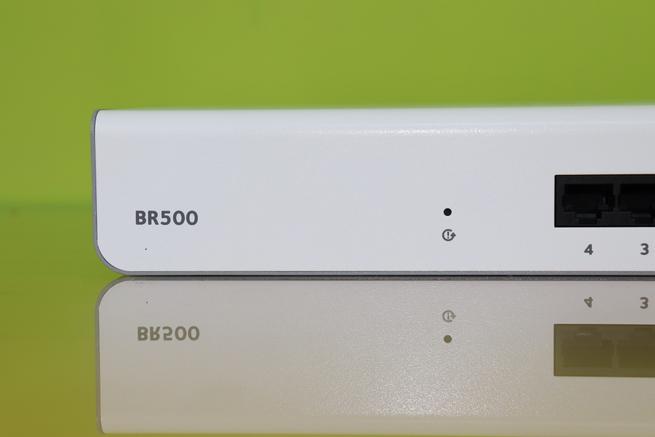 RESET del router NETGEAR Insight Instant VPN Router BR500