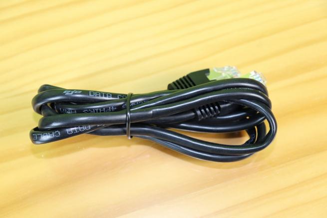 Cable Cat5e del router ASUS ROG Rapture GT-AX11000