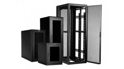 Varios armarios Rack