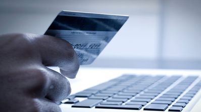 Fraude de tarjetas bancarias