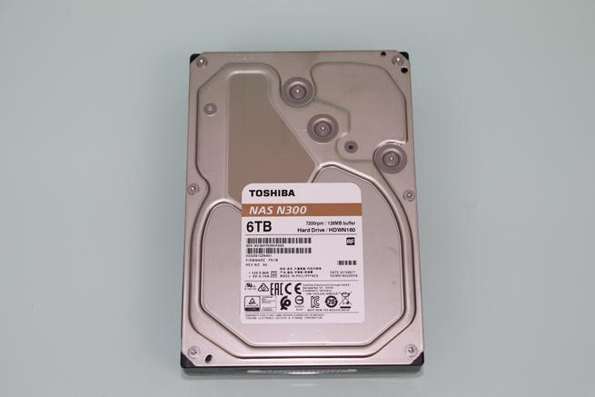 Disco duro Toshiba N300 6TB para NAS QNAP TS-1277