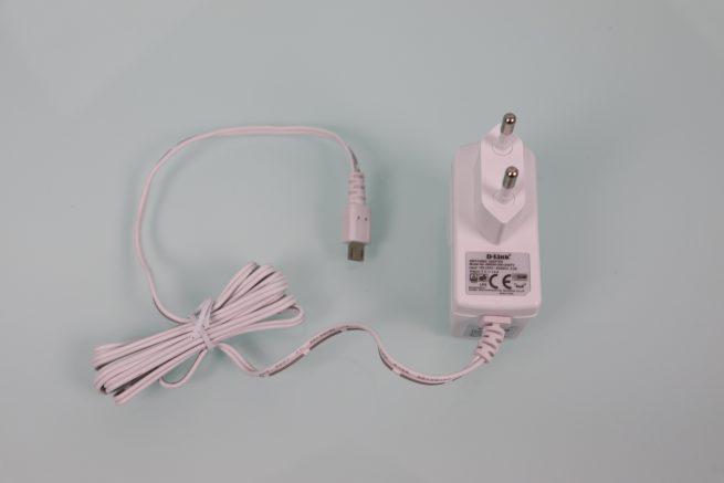 Transformador de corriente micro USB de la D-Link DCS-8000LHv2