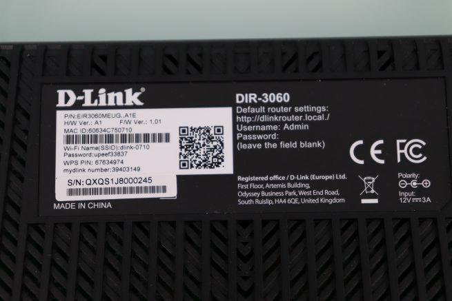 Pegatina con datos del router neutro D-Link DIR-3060