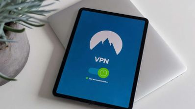 tablet con una vpn para mejorar la seguridad de la navegacion