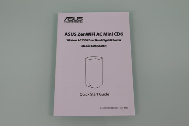 Vista de la guía de instalación rápida del sistema WiFi mesh ASUS ZenWiFi AC Mini CD6