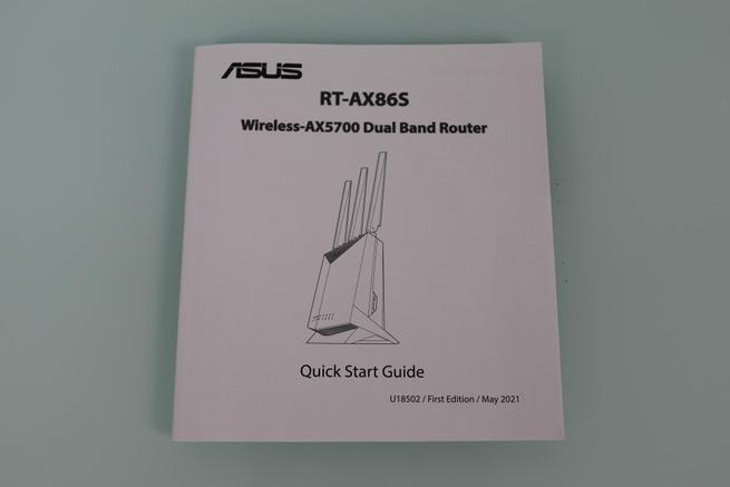 Guía de instalación rápida del router WiFi ASUS RT-AX86S