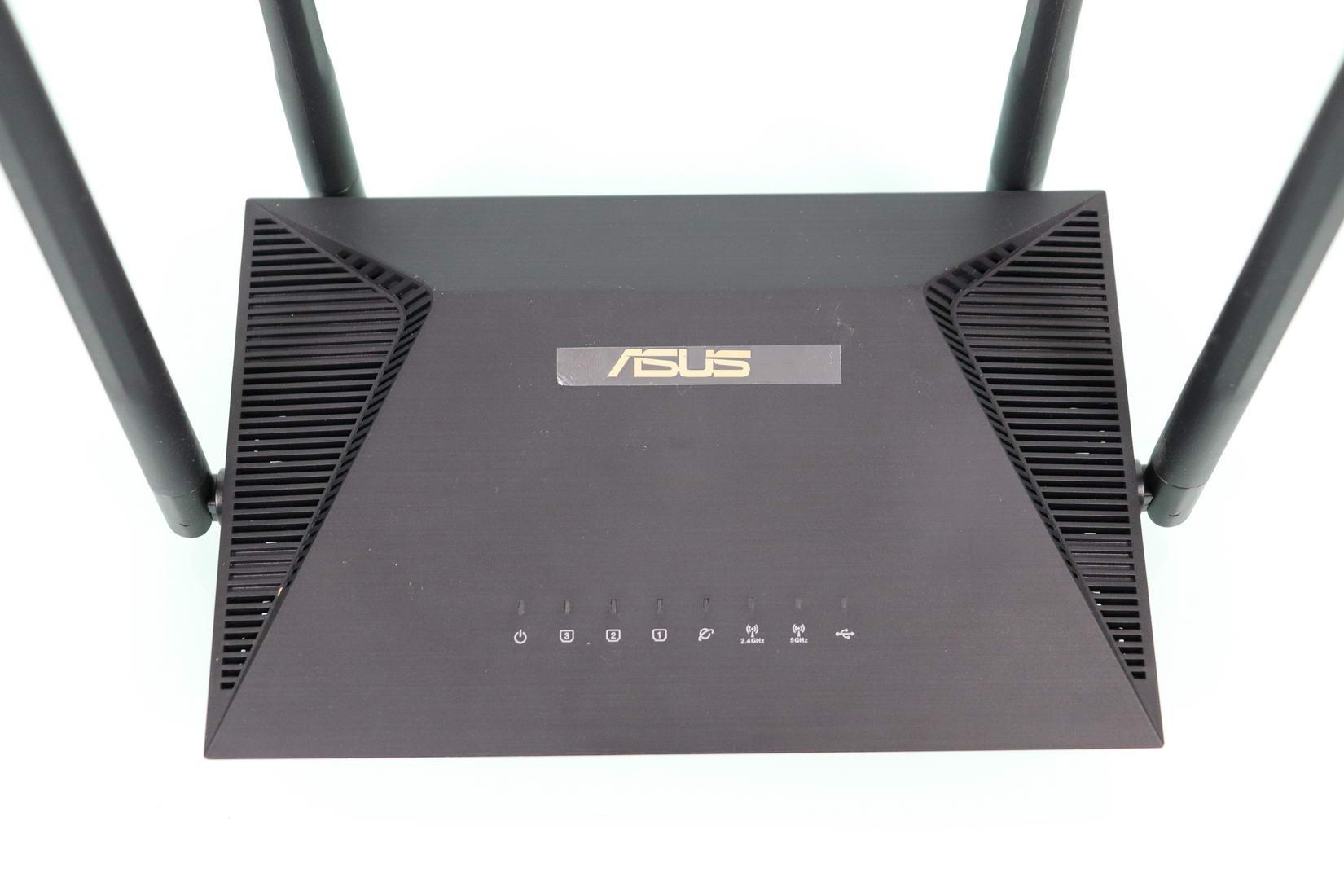 Frontal del router WIFi ASUS RT-AX53U