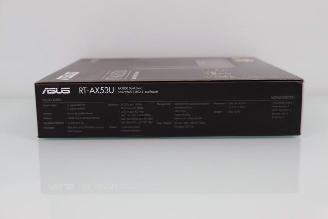 Lateral izquierdo de la caja del router WiFi ASUS RT-AX53U