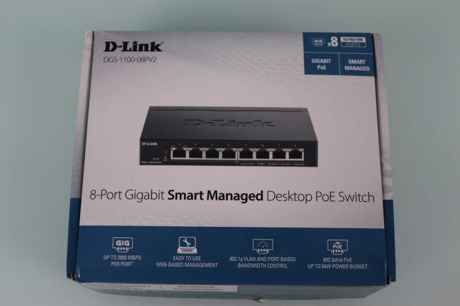 Frontal de la caja del switch gestionable D-Link DGS-1100-08PV2