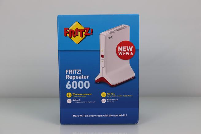 Frontal de la caja del repetidor WiFi 6 FRITZRepeater 6000