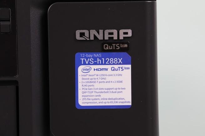 Características del NAS QNAP TVS-h1288X en su parte frontal