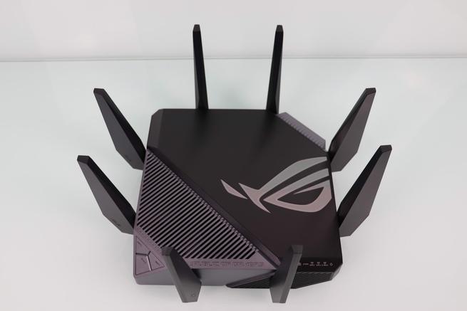 Router Wi-Fi 6E ASUS GT-AXE11000 en todo su esplendor