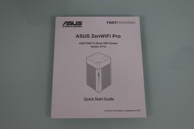 Guía de instalación rápida del WiFI Mesh ASUS ZenWiFi Pro ET12