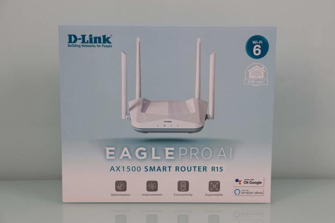 Frontal de la caja del router D-Link EAGLE PRO AI R15