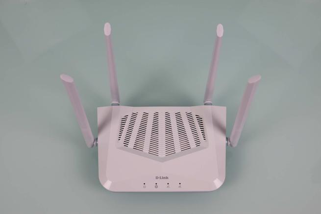Zona superior del router WiFi D-Link EAGLE PRO AI R15