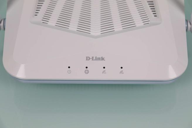 LEDs de estado del router WiFi D-Link EAGLE PRO AI R15