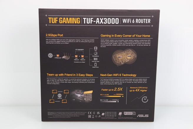 Vista trasera de la caja del router gaming ASUS TUF-AX3000v2