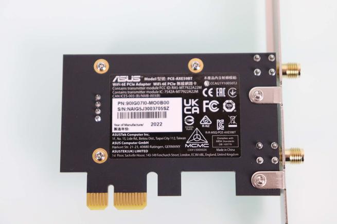 Trasera de la tarjeta WiFi 6E ASUS PCE-AXE59BT en detalle