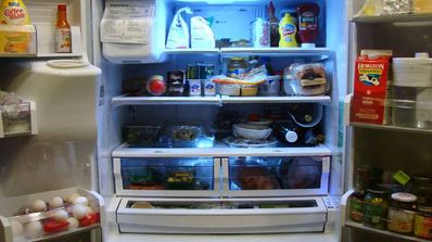 Ahorrar luz según alimentos en el frigorífico