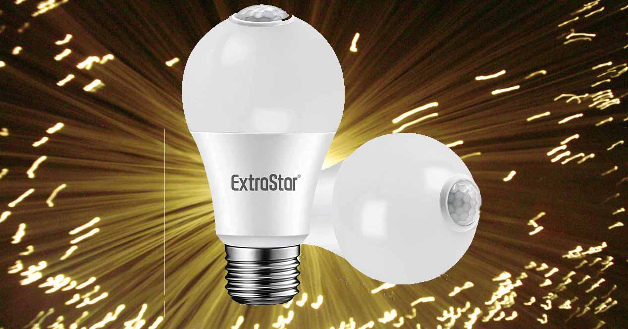 Estas estupendas bombillas con sensor de movimiento te ayudan a ahorrar luz