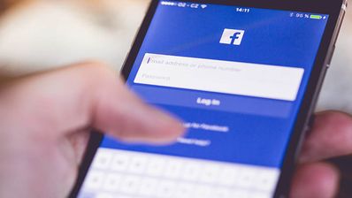 Ver intrusos en la cuenta de Facebook