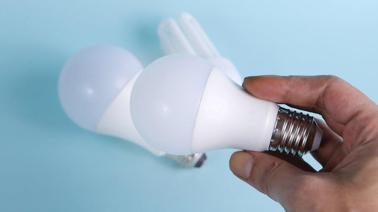 Consejos para ahorrar luz en casa