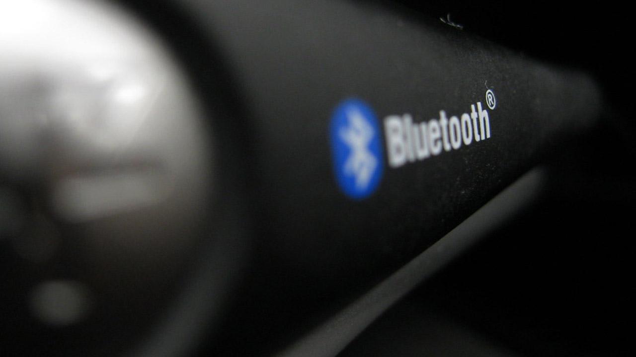 Attacks that use Bluetooth