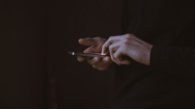 Detectar cuándo un SMS puede ser falso