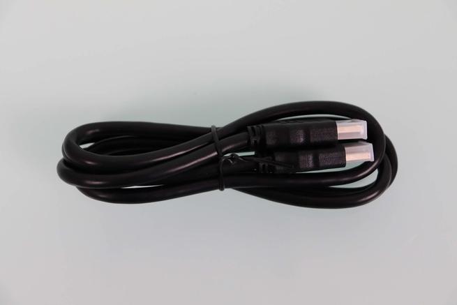 Cable HDMI para conectar el mini PC GEEKOM Mini IT12 a una TV o monitor