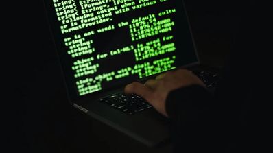 Cómo cuelan aplicaciones falsas
