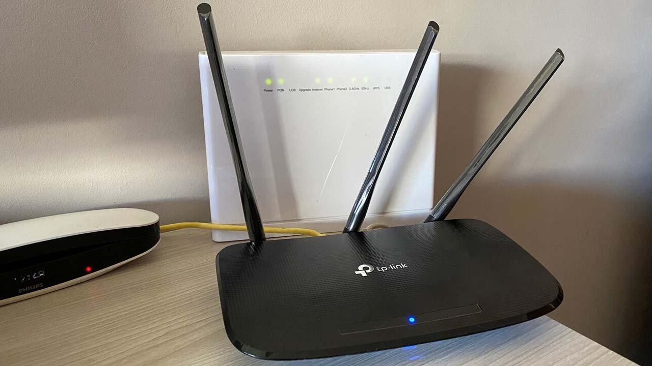 Usar cable o Wi-Fi cerca del router