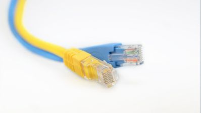 Conectar aparatos por cable Ethernet