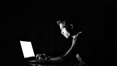 Detectar anuncios falsos en redes sociales