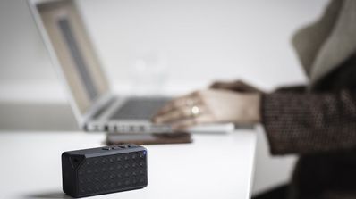 como protegerte del acoso por Bluetooth y más