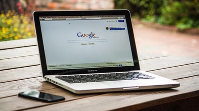 no debes utilizar versiones obsoletas de tu navegador web