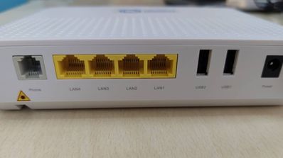 Por qué es un error poner el móvil cerca del router