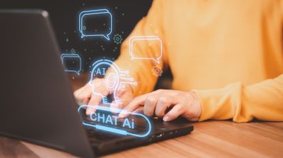 chatbot tipo chatgpt en un portatil